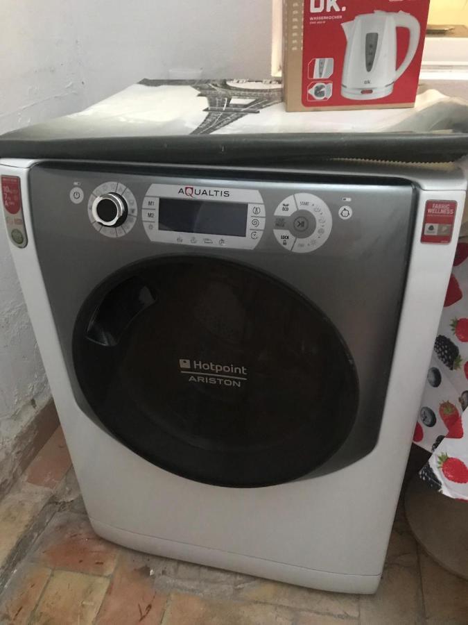 Apartamentos Con Patio Alicante Eksteriør bilde
